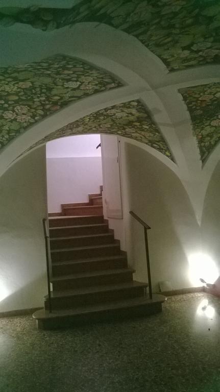 The Frog'S Hideaway Apartment Bologna Exterior photo