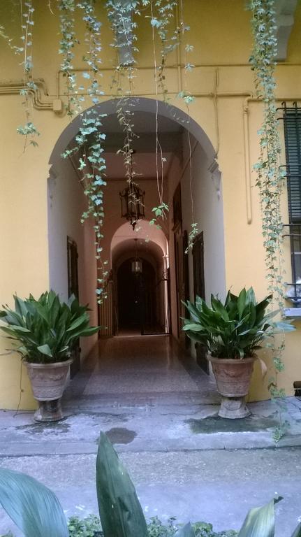 The Frog'S Hideaway Apartment Bologna Exterior photo